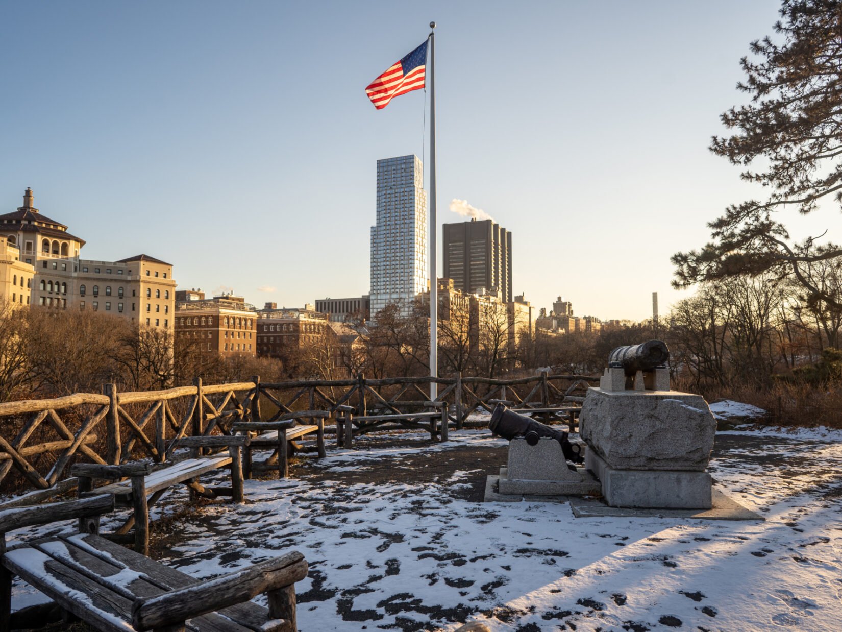 Fort Clinton in winter, with the Harlem skyline in the background